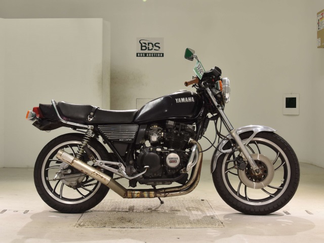 Yamaha XJ550 2023