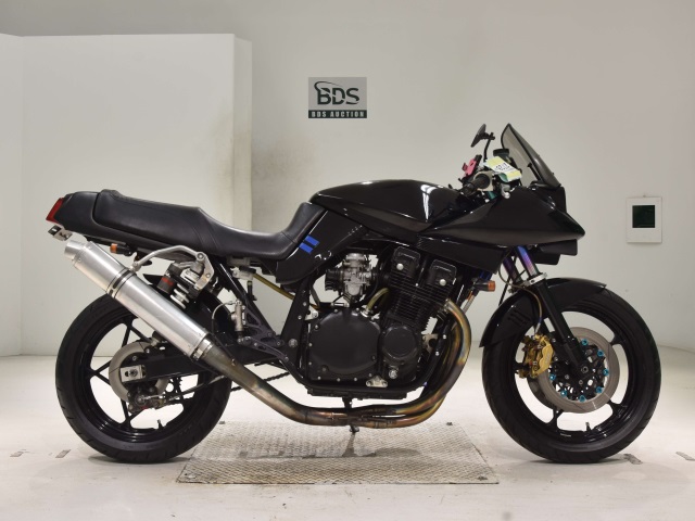 Suzuki GSX750S KATANA 1982