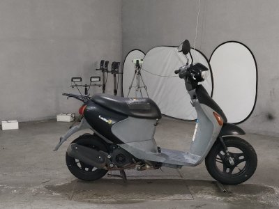 Suzuki LETS4