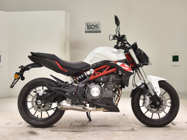 Benelli TNT 249 S 2022