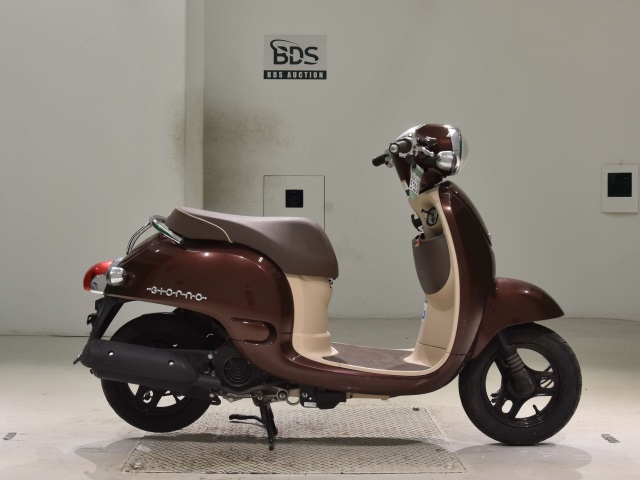 Honda GIORNO 2011