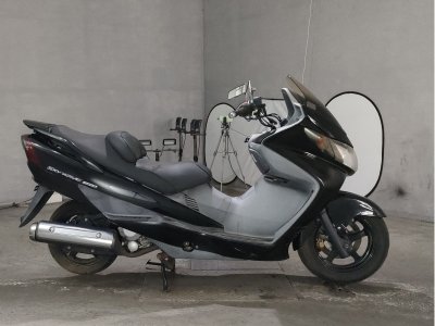 Suzuki SKYWAVE 250S