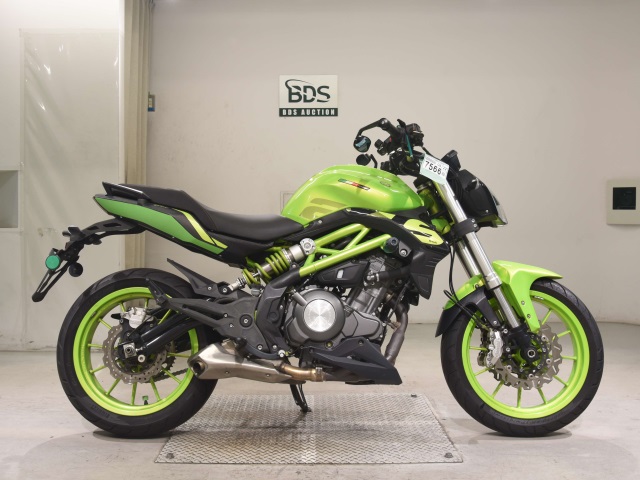 Benelli TNT 249 S 2021