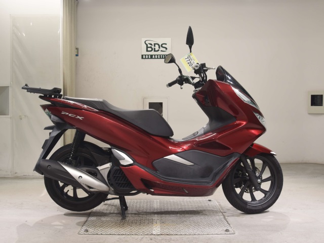 Honda PCX125-3 2018