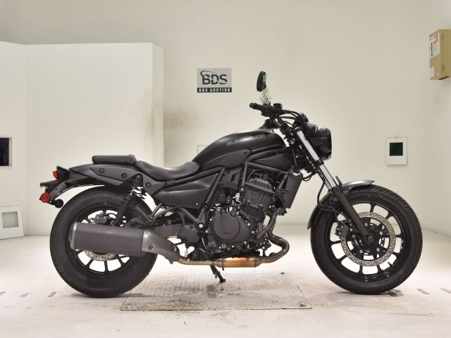 Kawasaki ELIMINATOR 400 2025