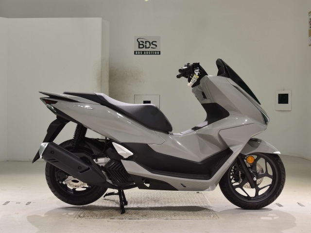 Honda PCX125 2025