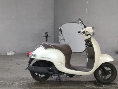 Honda GIORNO 2011
