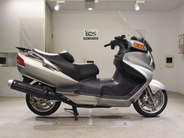 Suzuki SKYWAVE 650 2002