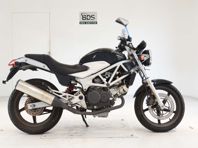 Honda VTR250 2009