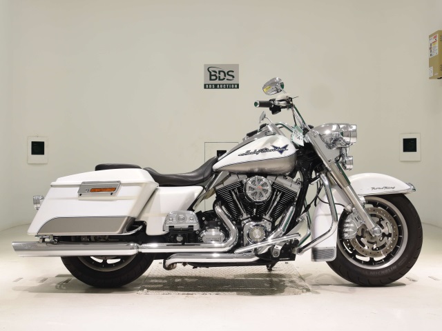 HD ROAD KING FLHR1580 2008