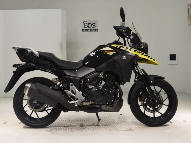 Suzuki GSR250