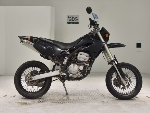 Kawasaki D-TRACKER250 2002