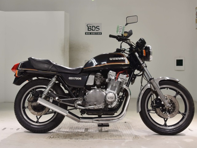 Suzuki GSX750 1984