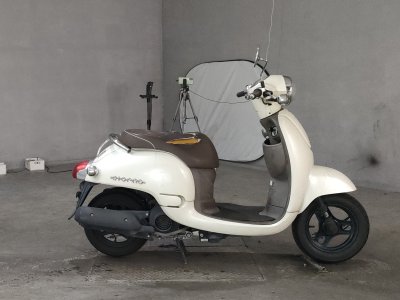 Honda GIORNO 2011
