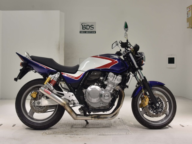 Honda CB400SFV 2010