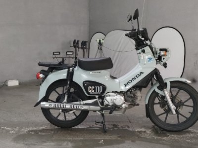 Honda CC110 CROSSCUB 2022