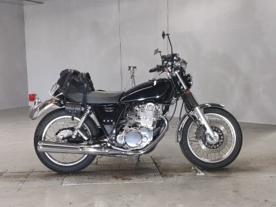 Yamaha SR400 2016