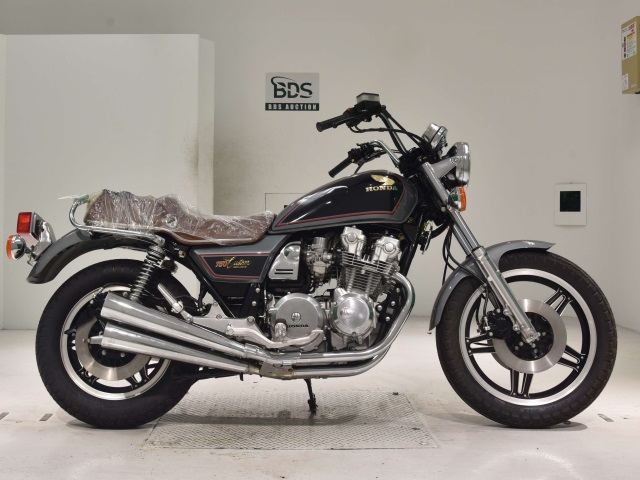 Honda CB750 CUSTOM 1980