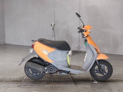 Suzuki LETS4