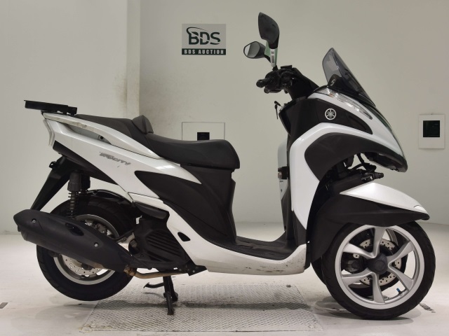 Yamaha TRICITY MW125 2015