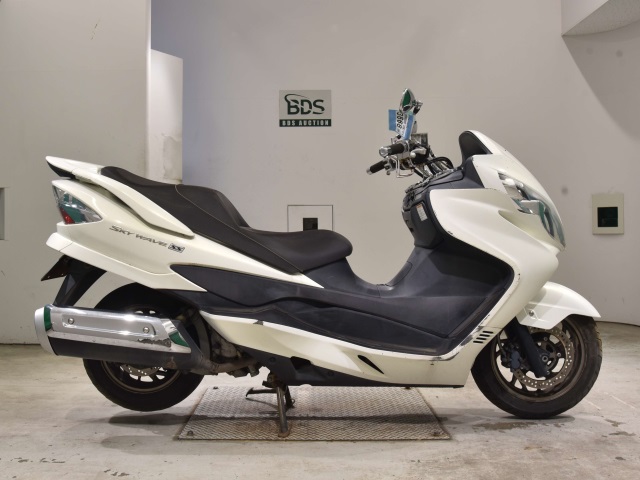 Suzuki SKYWAVE 250SS