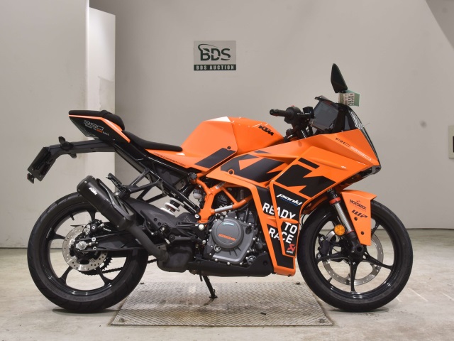 KTM RC 390 2023