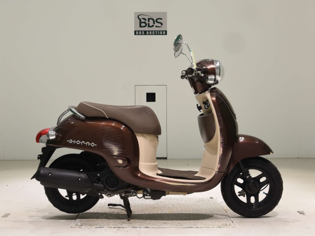 Honda GIORNO 2011