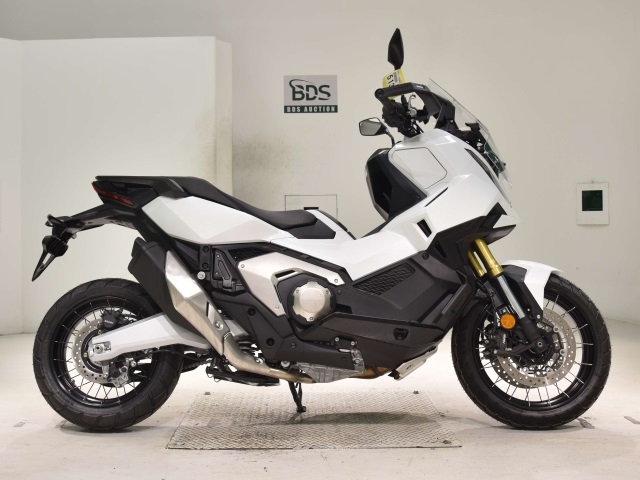Yamaha X-ADV750-2 2025
