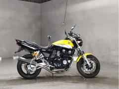 Yamaha XJR400 2004