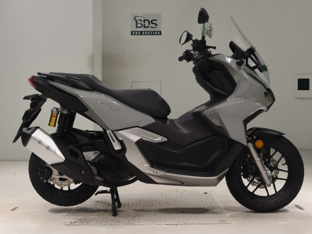Honda ADV 160 2025