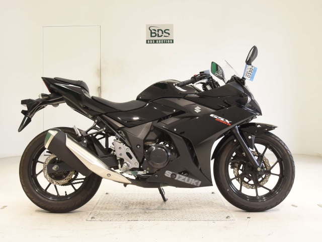 Suzuki GSX250R