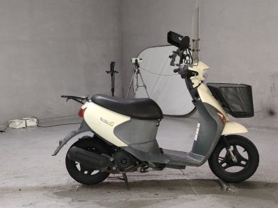 Suzuki LETS4