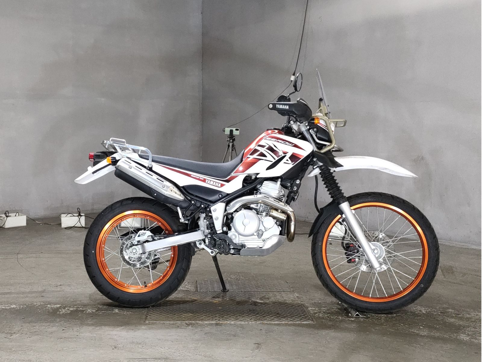Yamaha SEROW XT250 2016