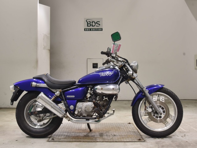 Honda MAGNA50 2004