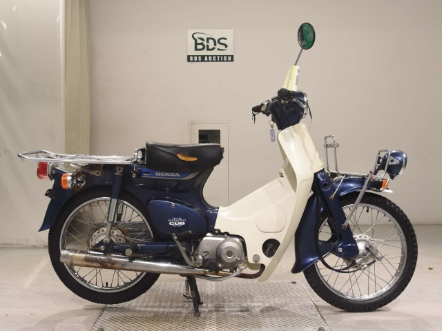 Honda C90 1993