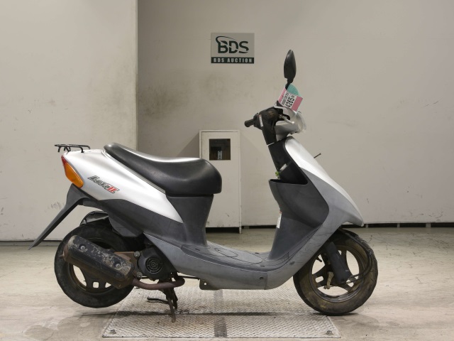 Suzuki LETS2
