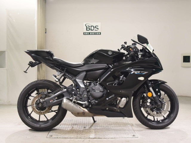 Yamaha YZF-R7-2 2023