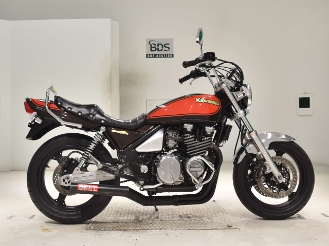 Kawasaki ZEPHYR400 2010