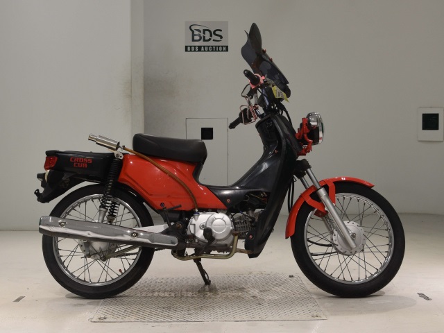 Honda CC110 CROSSCUB 2016