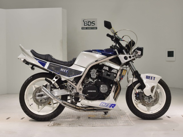 Honda CBR400F 1990