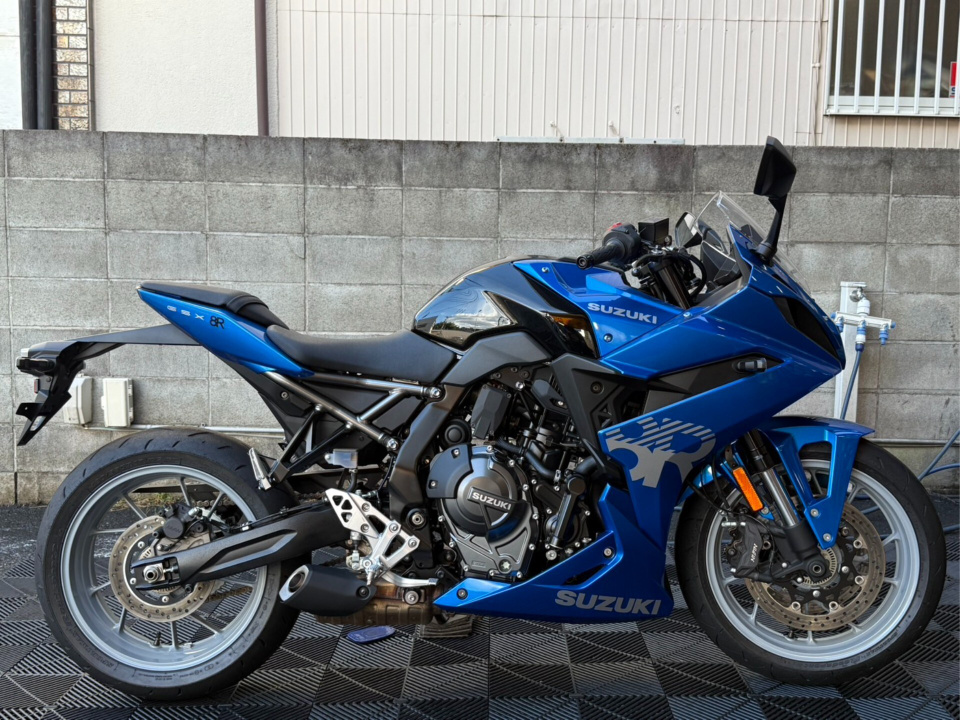 Suzuki GSX-8R 2024