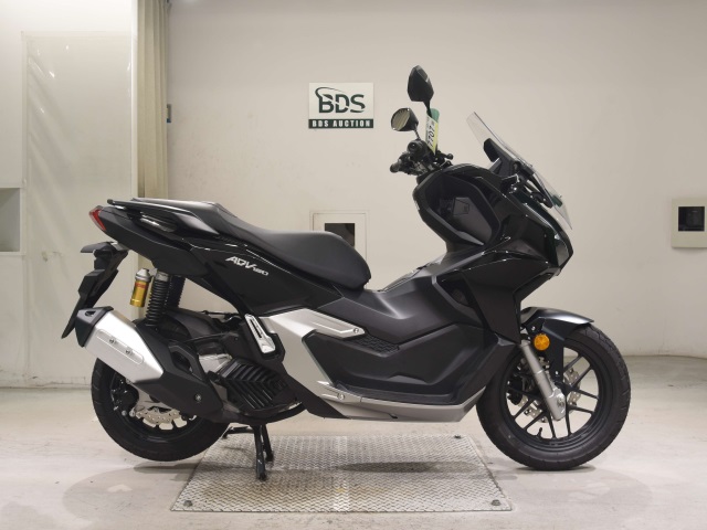Honda ADV 160 2025