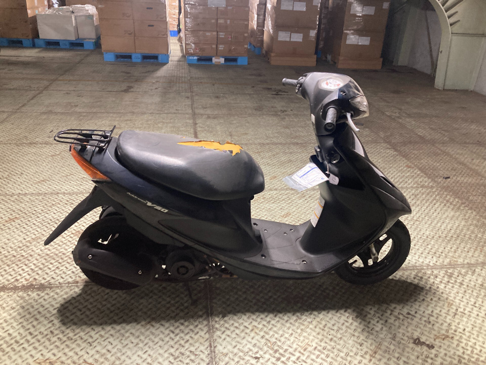 Suzuki ADDRESS V50
