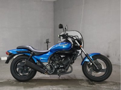 Kawasaki ELIMINATOR 250V 2001