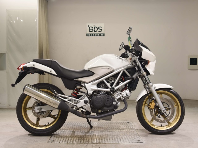 Honda VTR250 2009