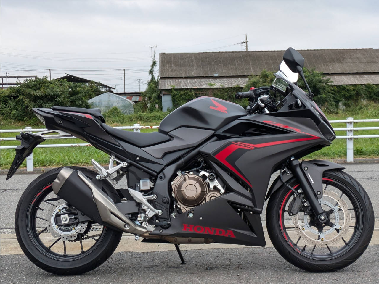 Honda CBR400R 2021