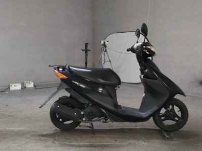 Suzuki ADDRESS V50