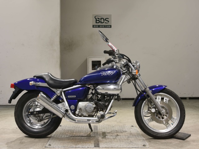 Honda MAGNA50 2001