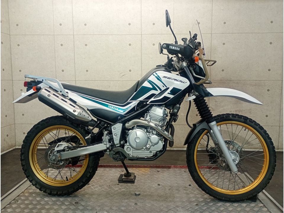 Yamaha SEROW XT250