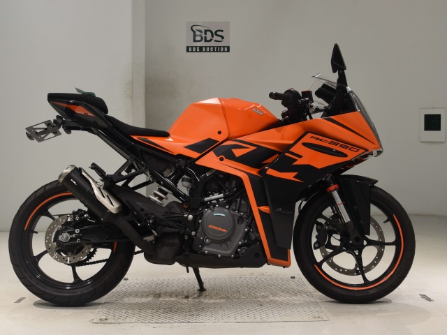 KTM RC 390 2022